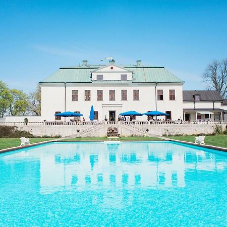 Haeringe Slott Hotel Musko Havsbad Luaran gambar