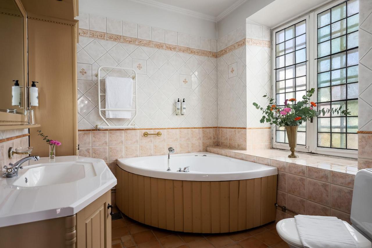 Haeringe Slott Hotel Musko Havsbad Luaran gambar
