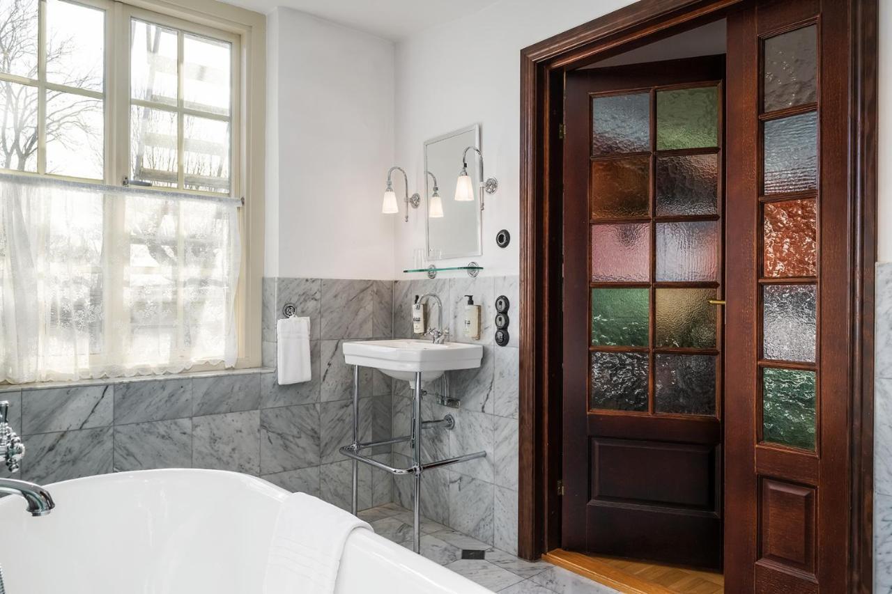 Haeringe Slott Hotel Musko Havsbad Luaran gambar