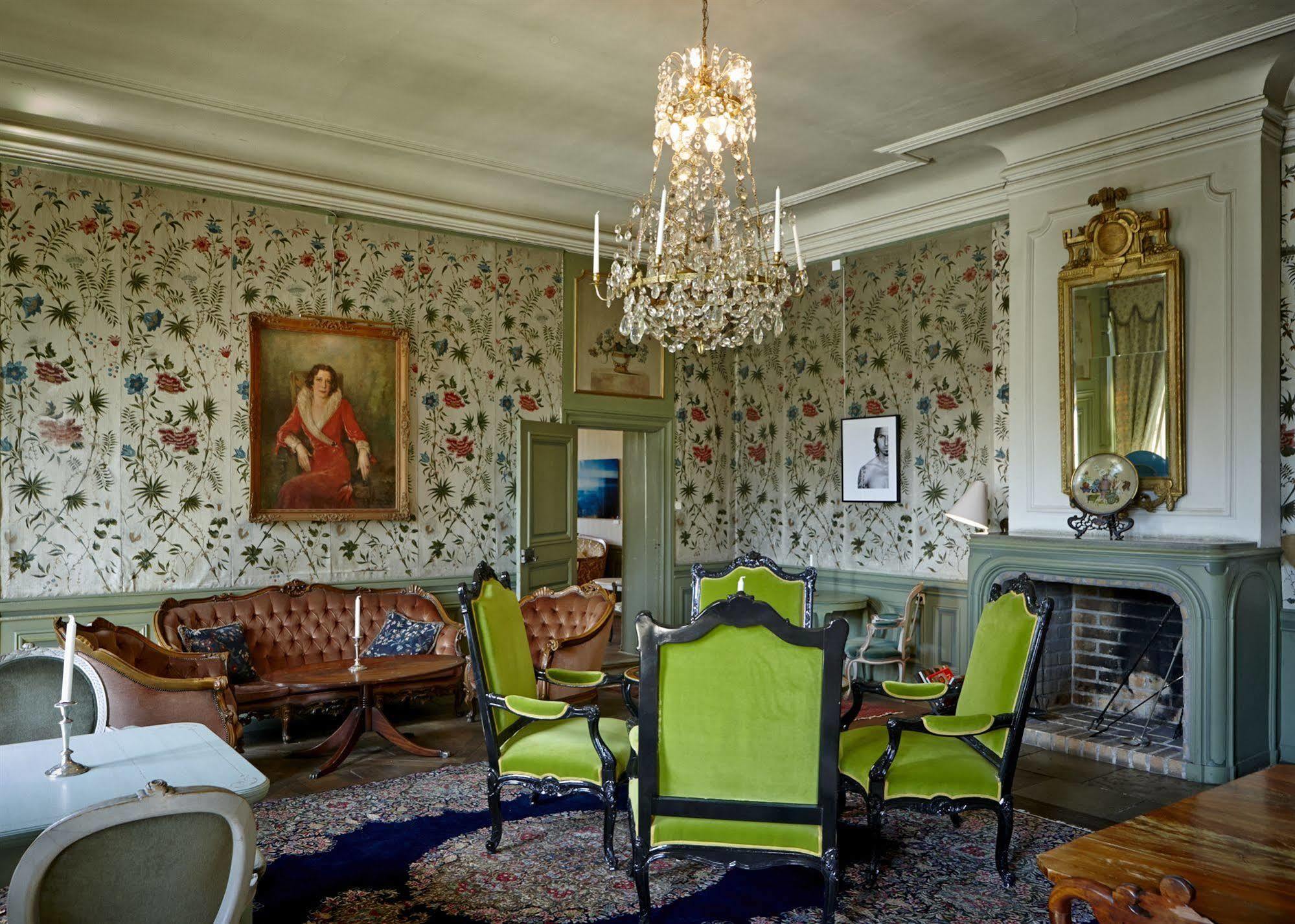 Haeringe Slott Hotel Musko Havsbad Luaran gambar